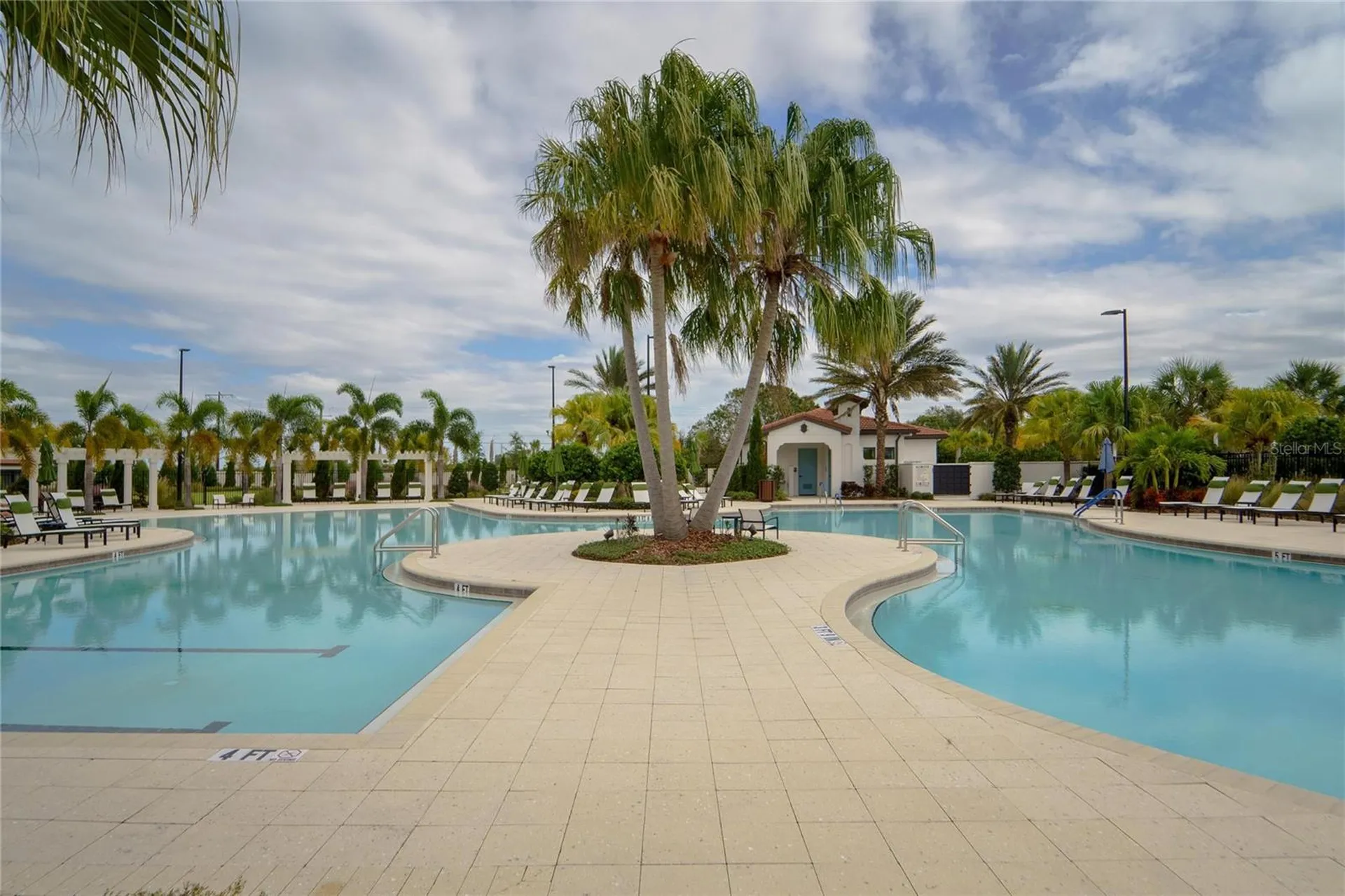 17317 Scuba Crest Street Wimauma FL 33598