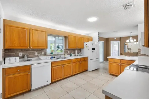 9667 SE 173rd Lane Summerfield FL 34491