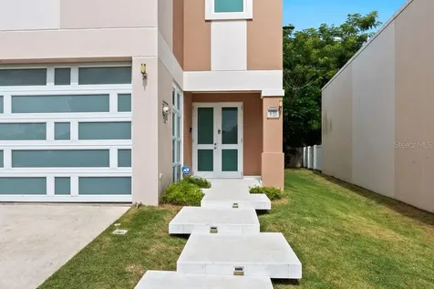 Urb Mirabella B-53 Aquamarina Bayamon PR 00961