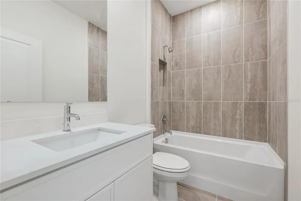 4433 NW 37th Street Road Ocala FL 34482
