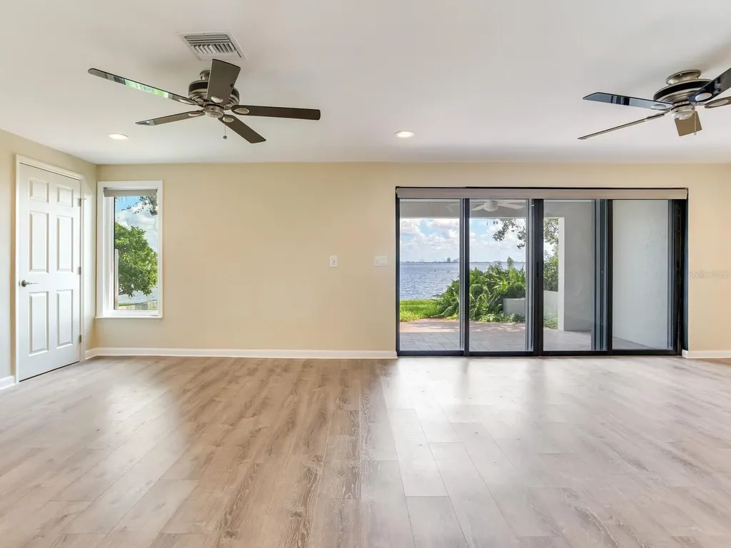 5010 Bayshore Boulevard Tampa FL 33611