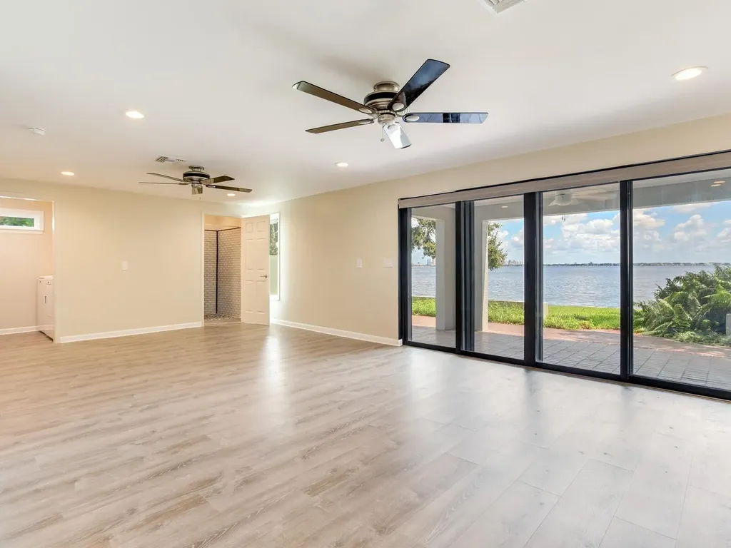 5010 Bayshore Boulevard Tampa FL 33611