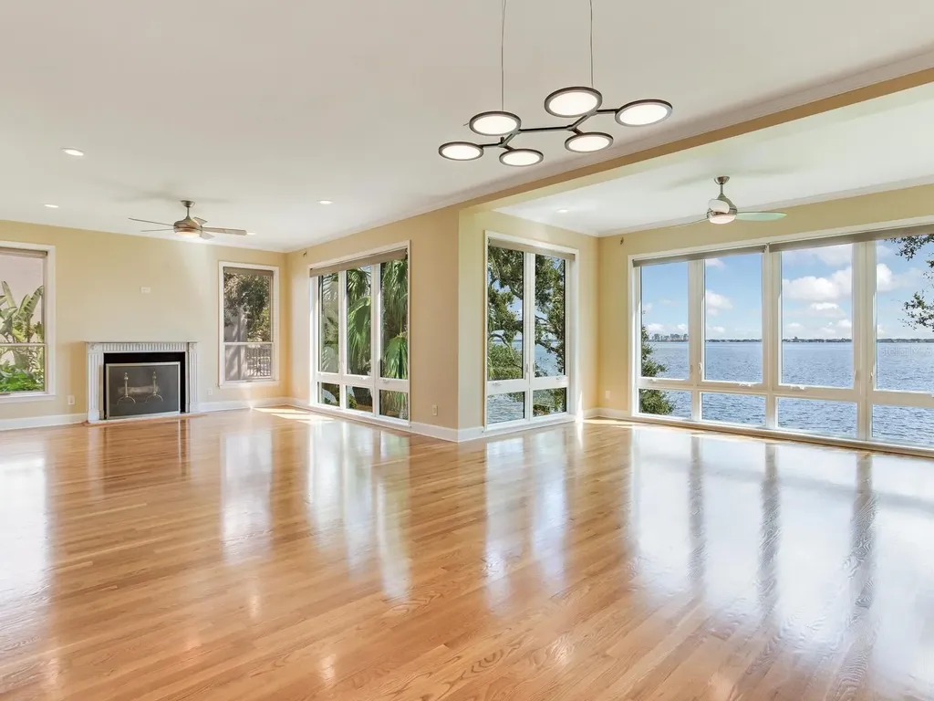 5010 Bayshore Boulevard Tampa FL 33611
