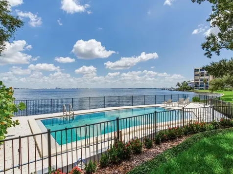 5010 Bayshore Boulevard Tampa FL 33611