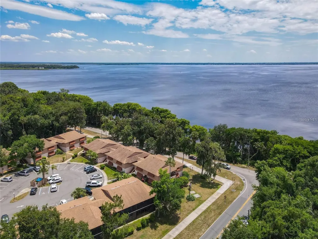 190 Hickory Woods Court Deltona FL 32725