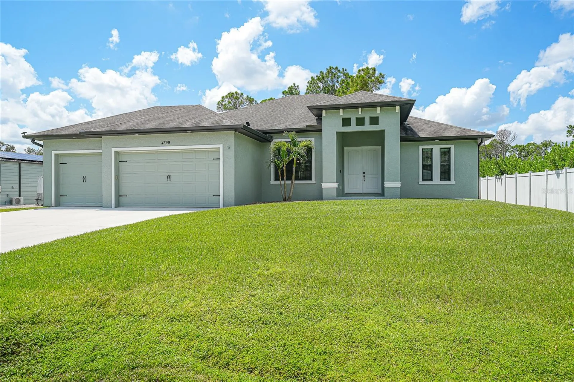 4399 Glordano Avenue North Port FL 34286