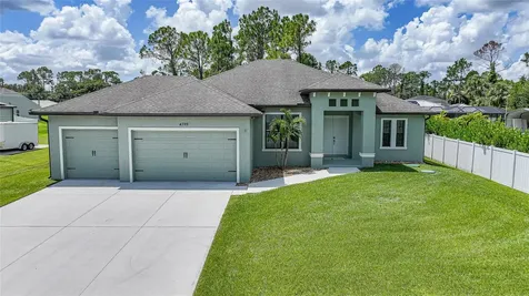 4399 Glordano Avenue North Port FL 34286