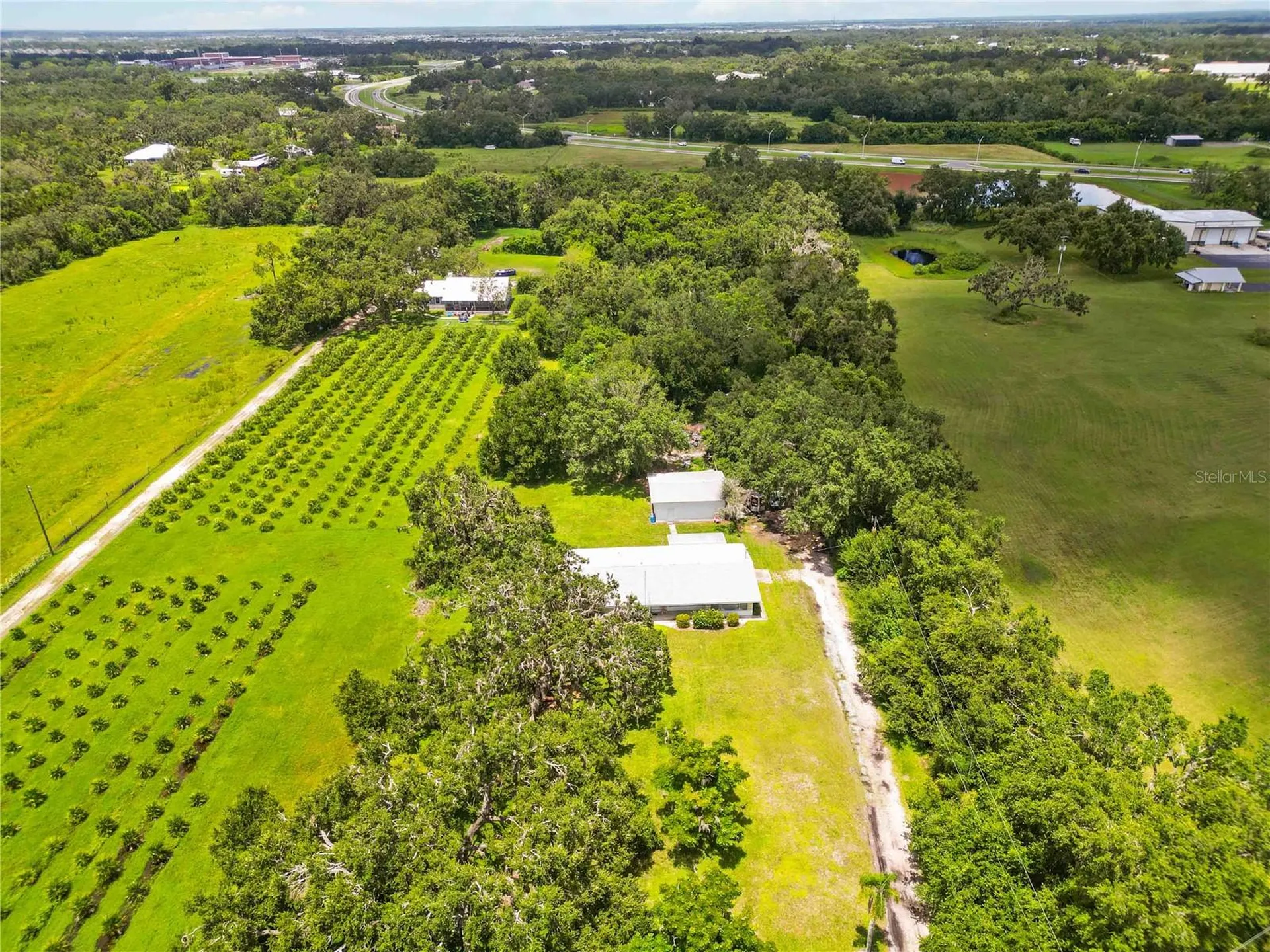 11880 Us Highway 301 N Parrish FL 34219