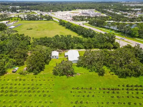 11880 Us Highway 301 N Parrish FL 34219