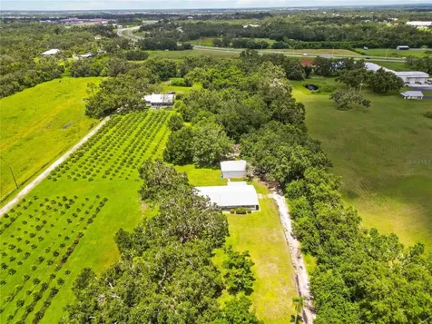 11880 Us Highway 301 N Parrish FL 34219