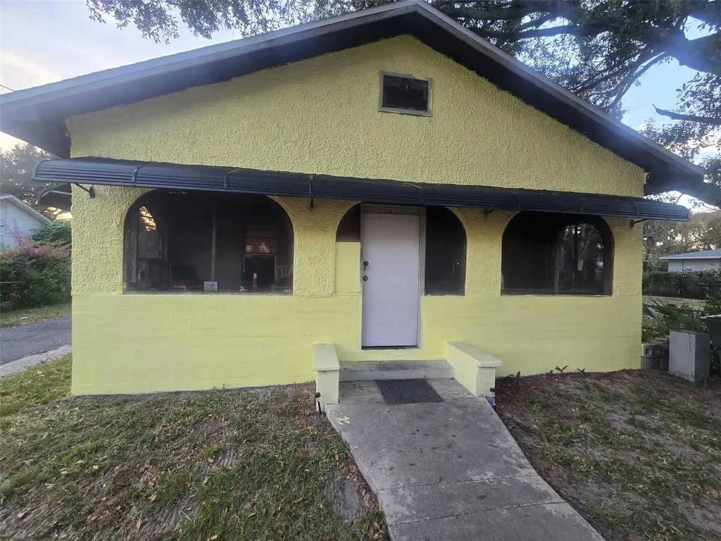 326 Jefferson Street Daytona Beach FL 32114