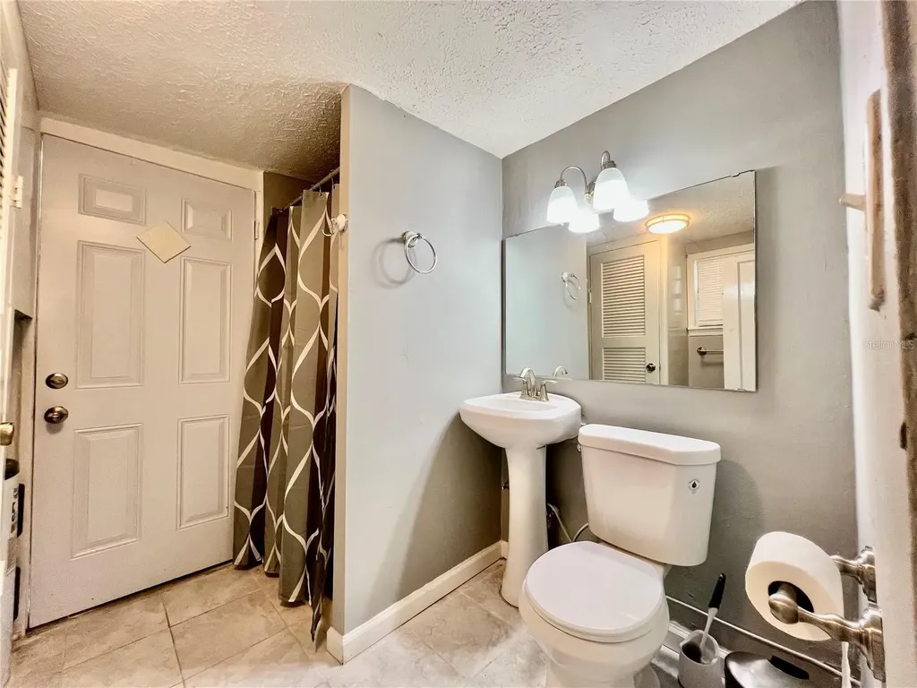 3750 Hilltop Dunnellon FL 34433