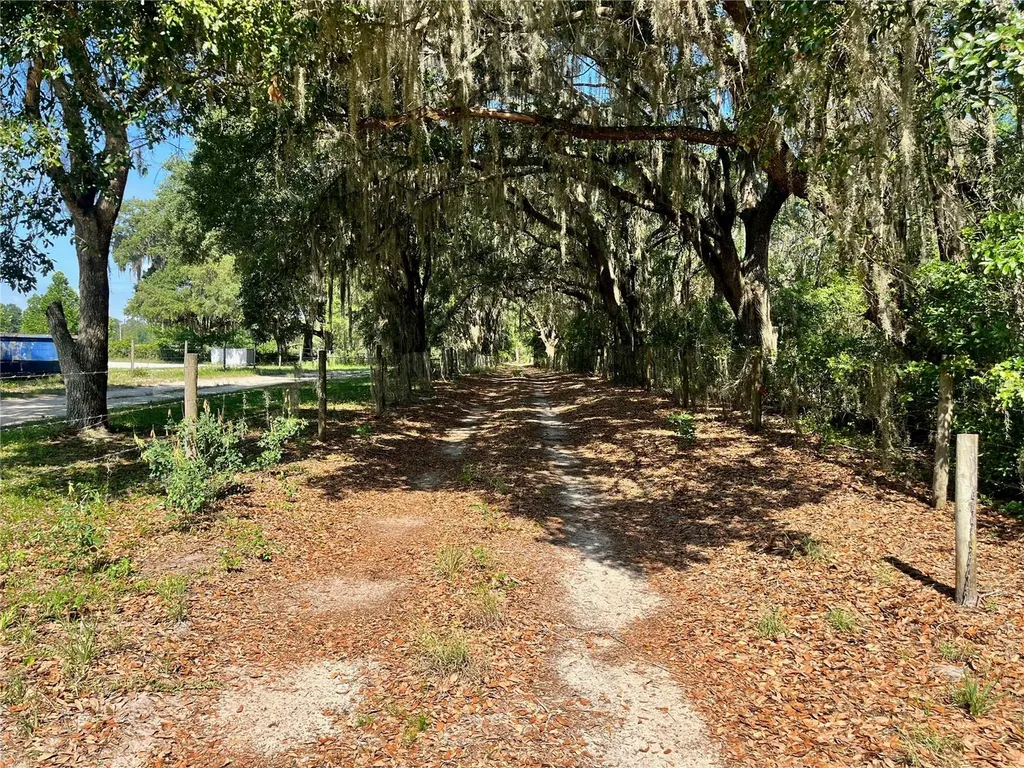 2 Sendcastle Drive Groveland FL 34736