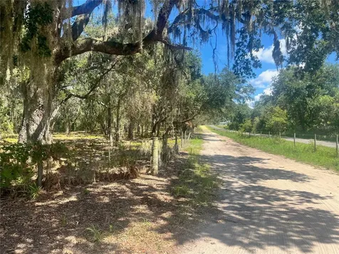 2 Sendcastle Drive Groveland FL 34736
