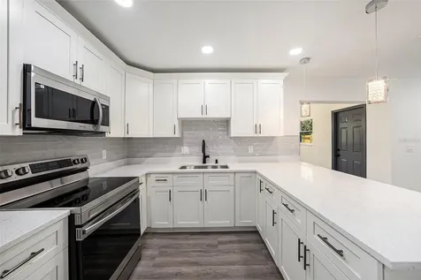 10131 Field Street New Port Richey FL 34654