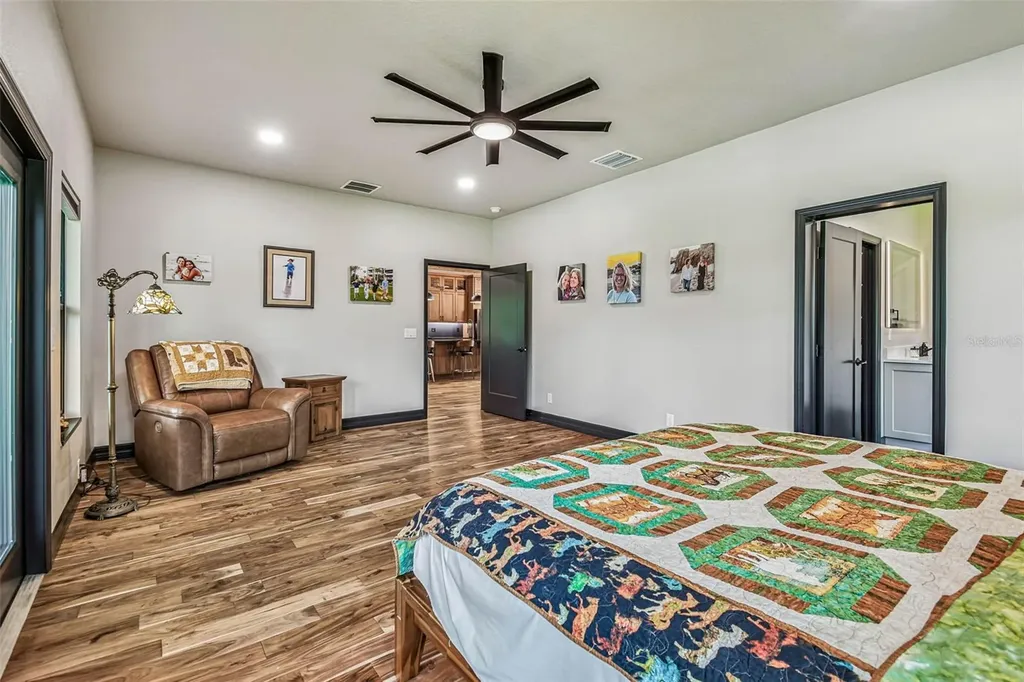 1517 Uncle Buds Lane Lithia FL 33547