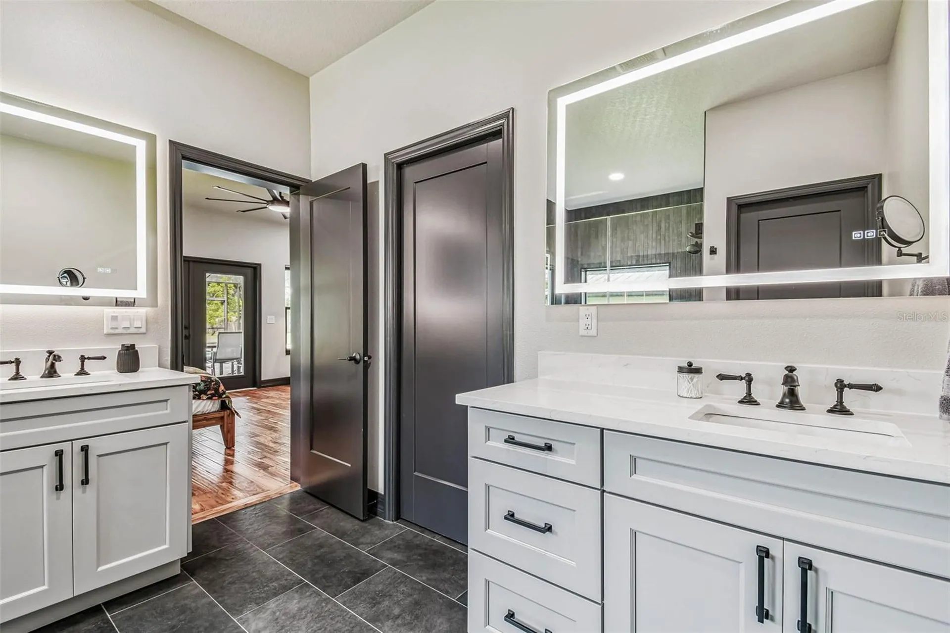 1517 Uncle Buds Lane Lithia FL 33547