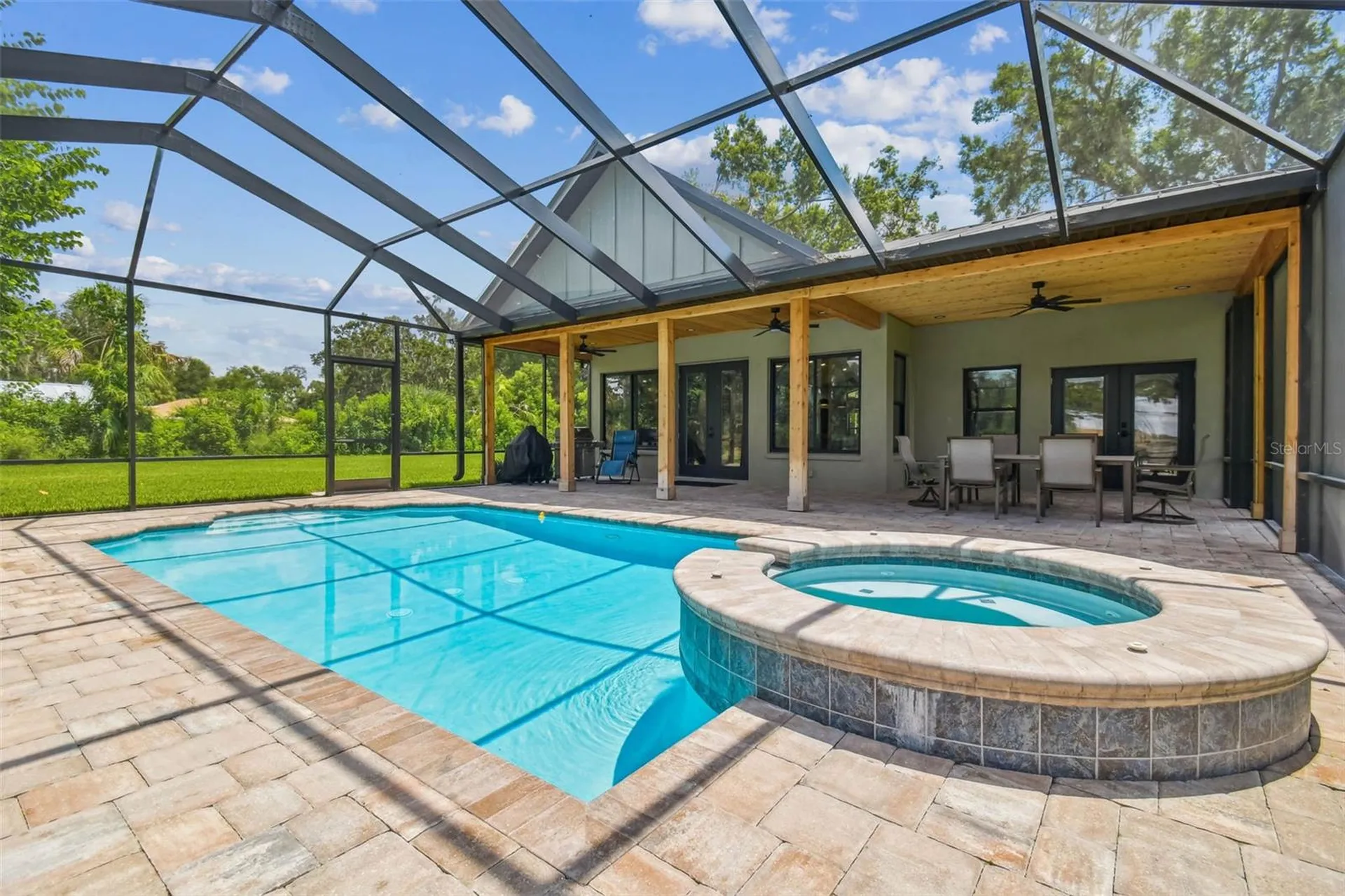 1517 Uncle Buds Lane Lithia FL 33547