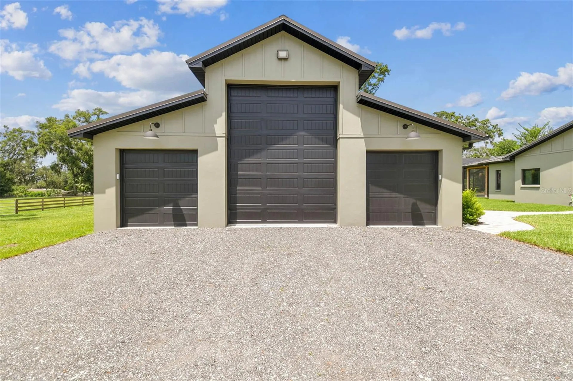 1517 Uncle Buds Lane Lithia FL 33547