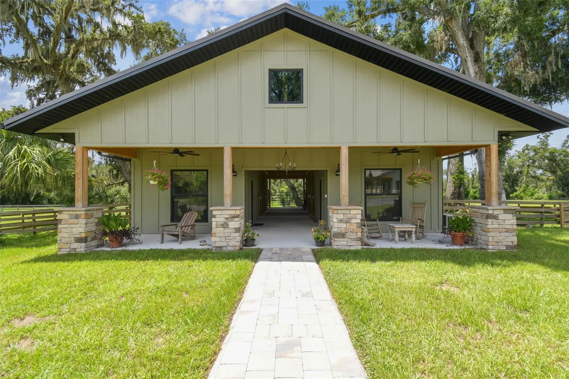1517 Uncle Buds Lane Lithia FL 33547