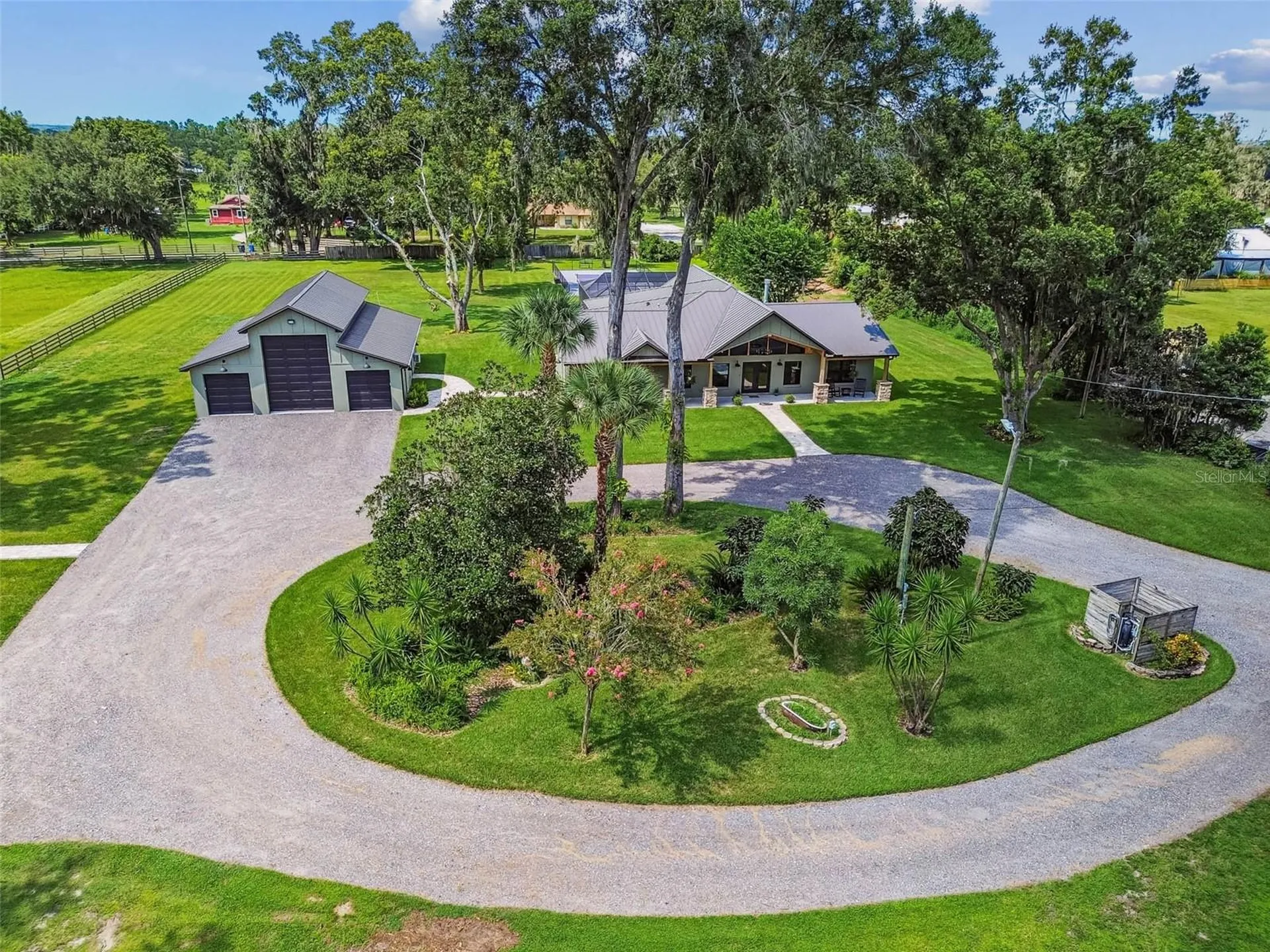 1517 Uncle Buds Lane Lithia FL 33547
