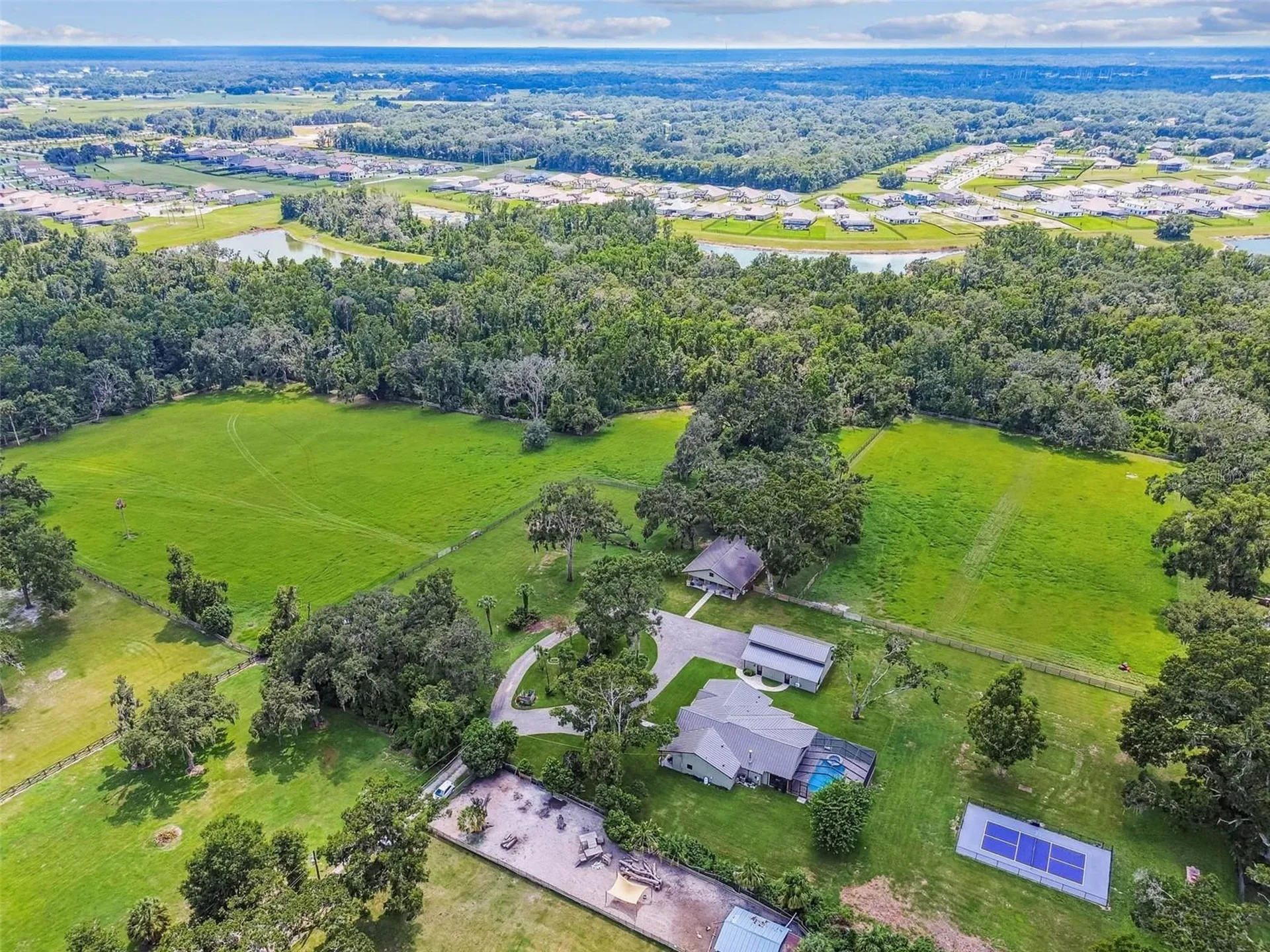 1517 Uncle Buds Lane Lithia FL 33547