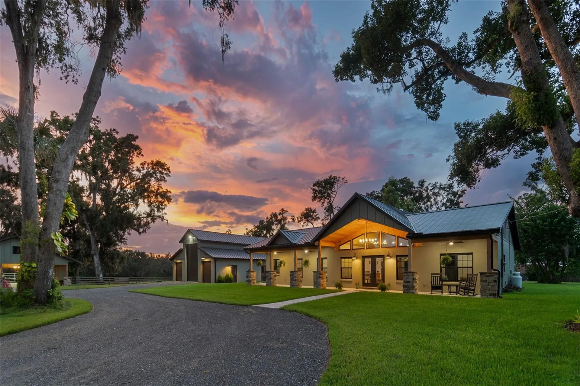 1517 Uncle Buds Lane Lithia FL 33547