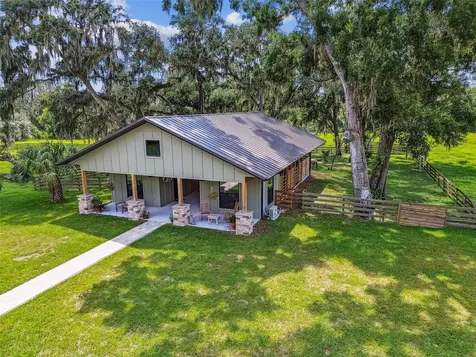 1517 Uncle Buds Lane Lithia FL 33547