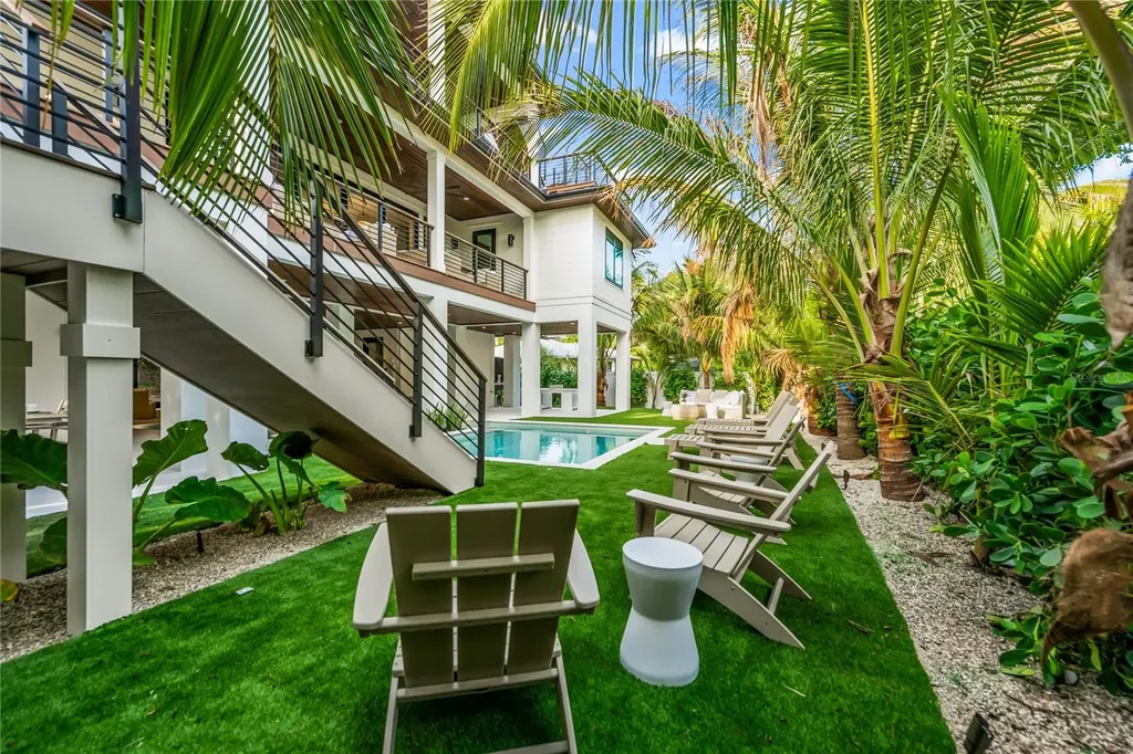 107 Maple Avenue Anna Maria FL 34216