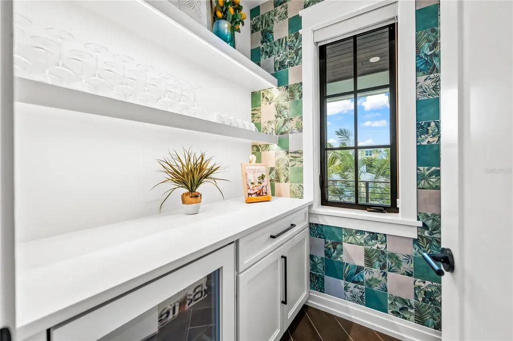 107 Maple Avenue Anna Maria FL 34216