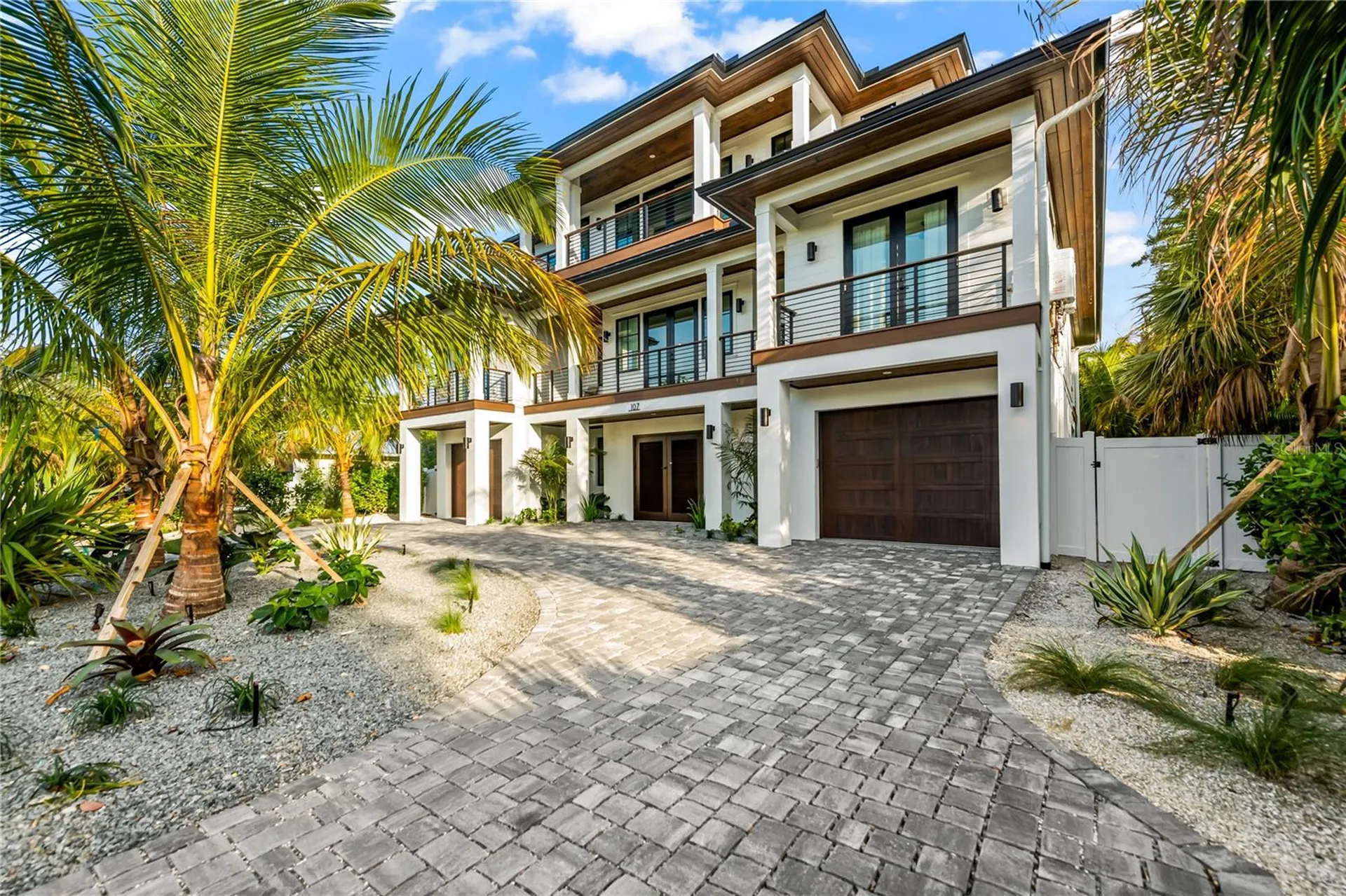 107 Maple Avenue Anna Maria FL 34216
