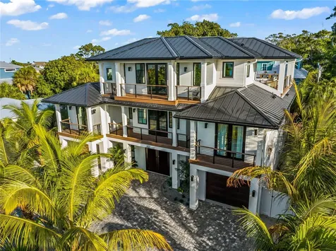 107 Maple Avenue Anna Maria FL 34216