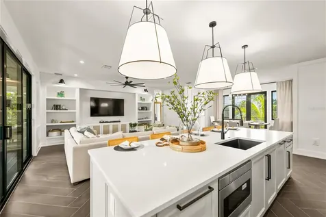 107 Maple Avenue Anna Maria FL 34216