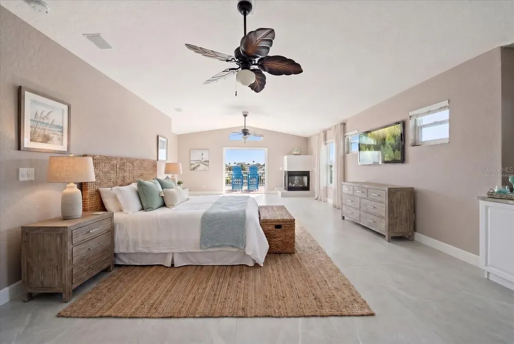 11700 5th Street E Treasure Island FL 33706