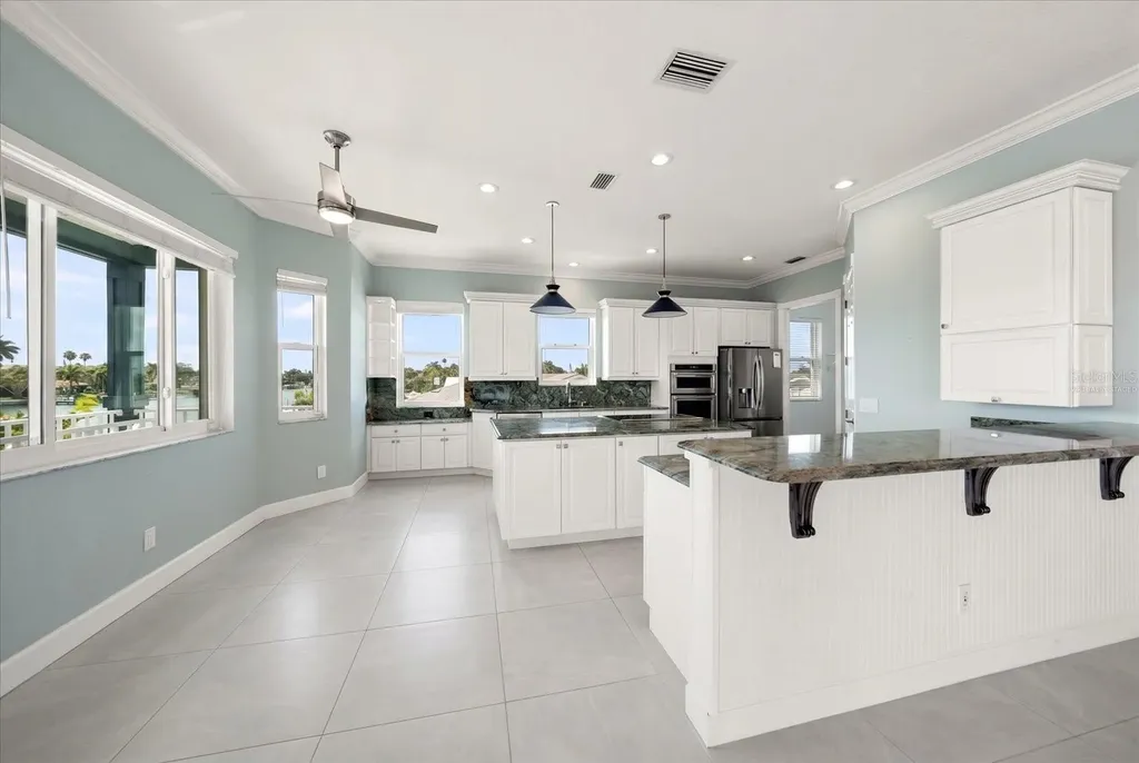 11700 5th Street E Treasure Island FL 33706