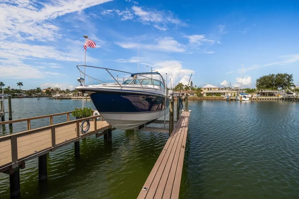11700 5th Street E Treasure Island FL 33706