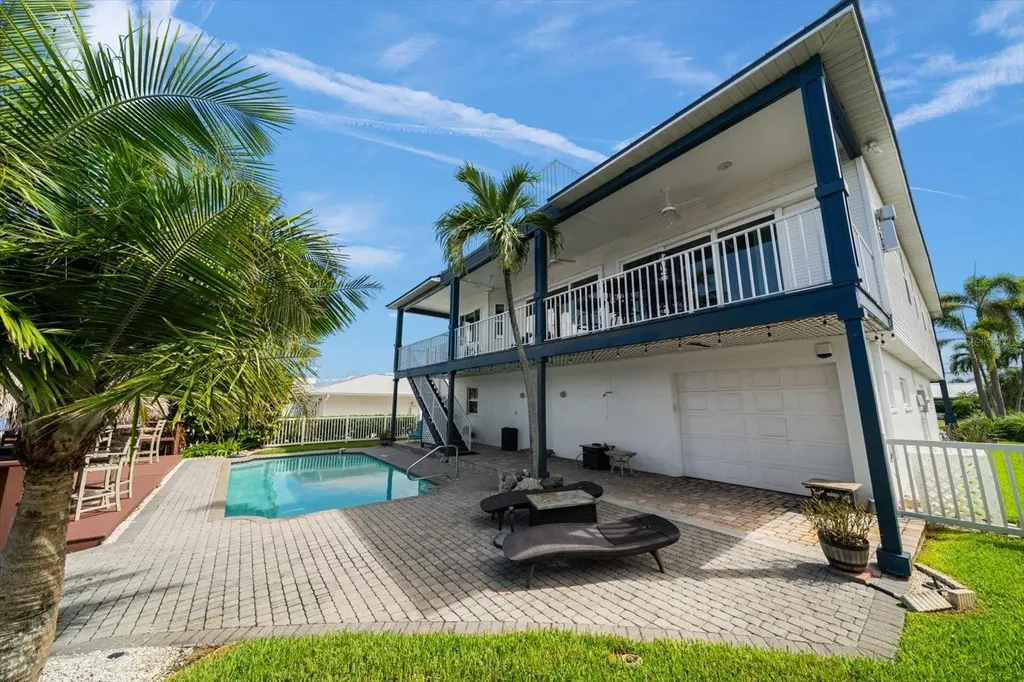 11700 5th Street E Treasure Island FL 33706