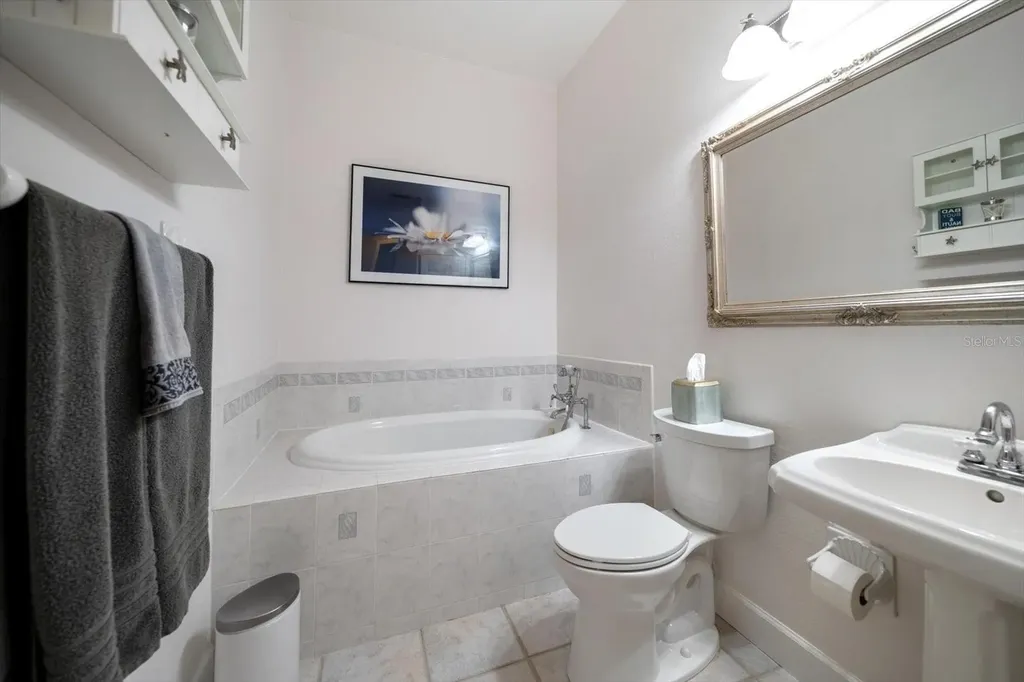 11700 5th Street E Treasure Island FL 33706