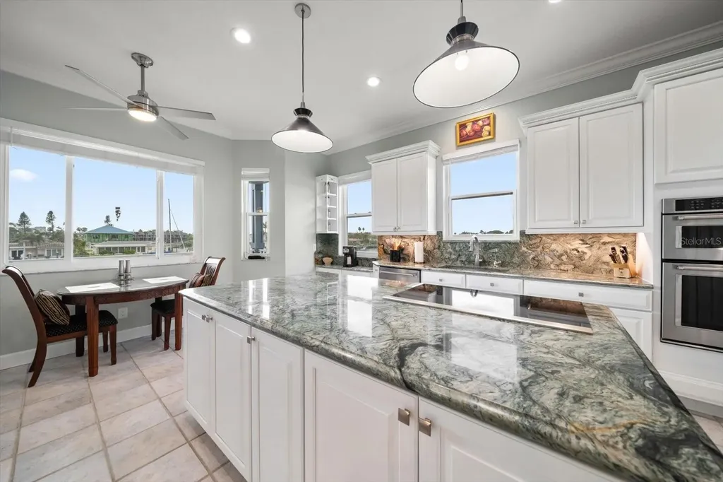 11700 5th Street E Treasure Island FL 33706