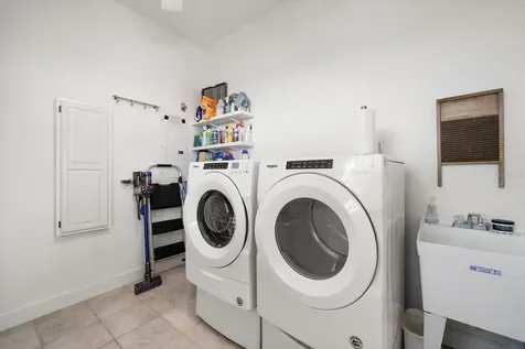 11700 5th Street E Treasure Island FL 33706