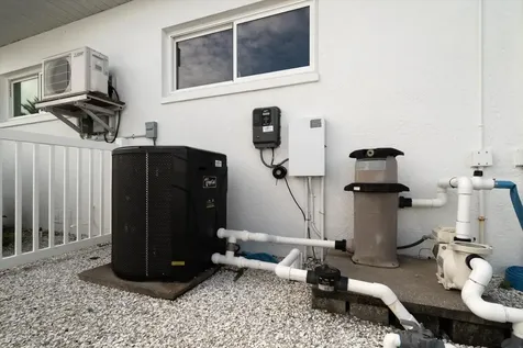 11700 5th Street E Treasure Island FL 33706