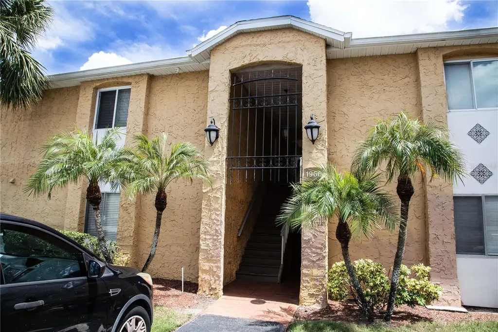 1968 Toucan Way Sarasota FL 34232