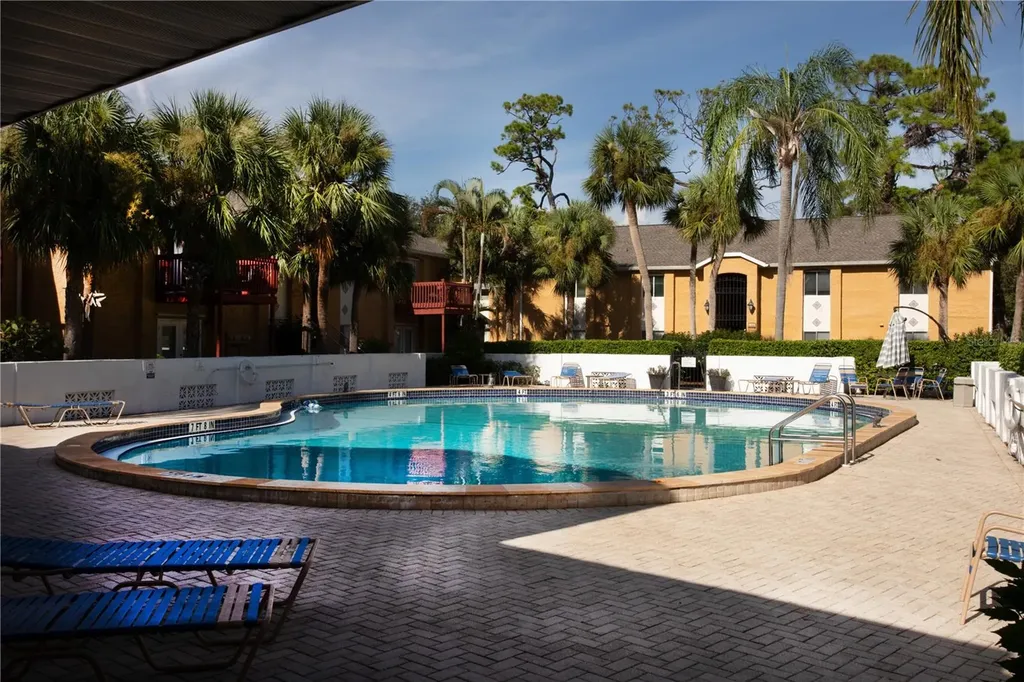 1968 Toucan Way Sarasota FL 34232