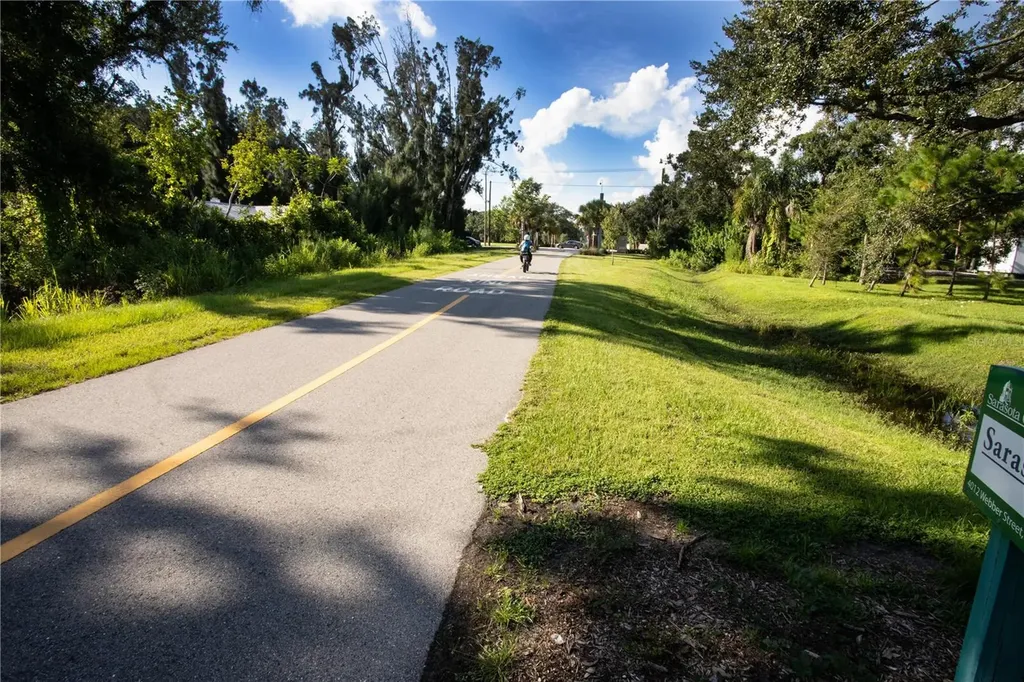 1968 Toucan Way Sarasota FL 34232