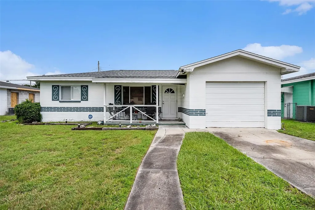 2491 36th Avenue N St Petersburg FL 33713