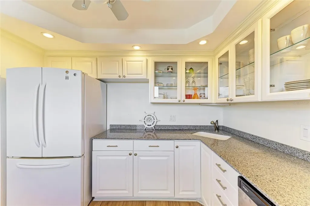 9397 Midnight Pass Road Sarasota FL 34242