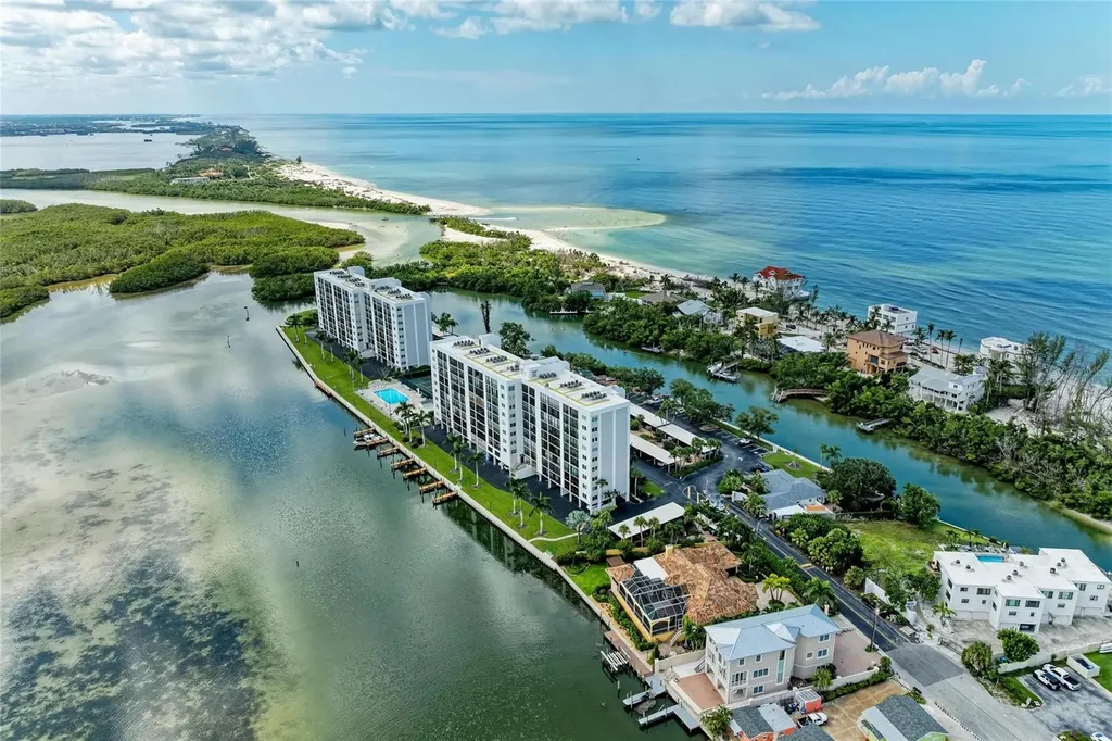 9397 Midnight Pass Road Sarasota FL 34242