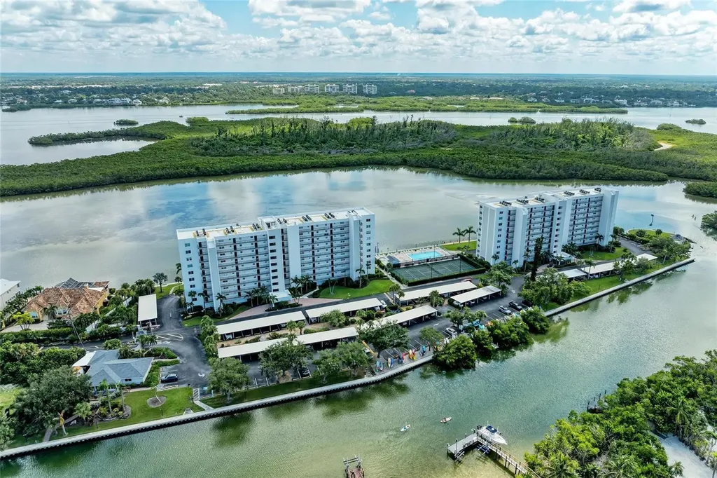 9397 Midnight Pass Road Sarasota FL 34242