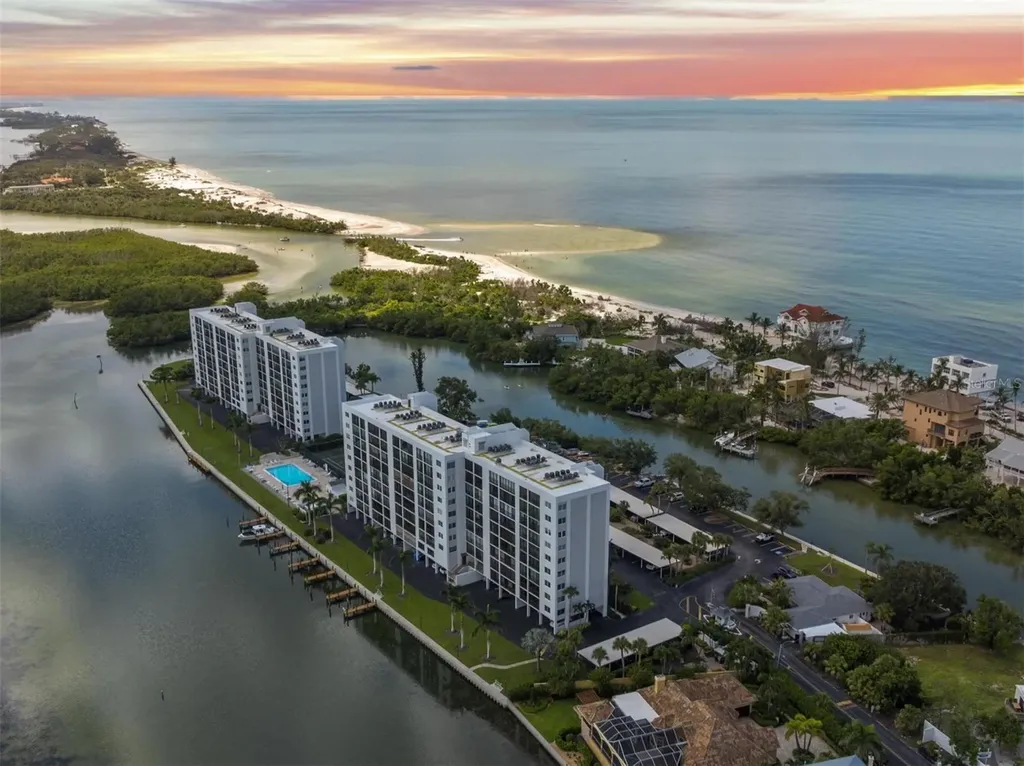 9397 Midnight Pass Road Sarasota FL 34242