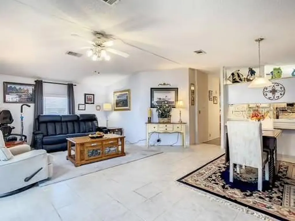 8442 Breeze Hill Drive Lake Wales FL 33898